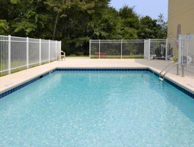 Days Inn & Suites By Wyndham Swainsboro Съоръжения снимка